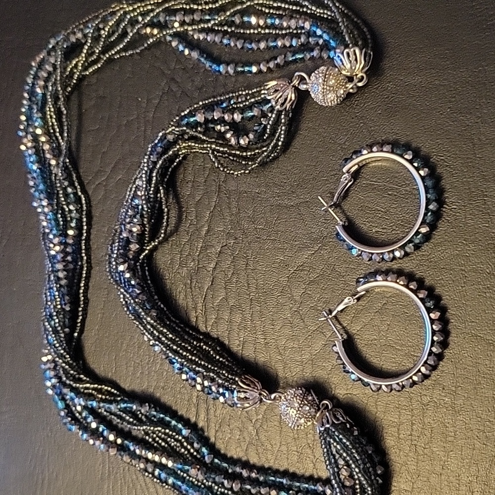 Premier Designs Seaside Necklace and Earrings Set